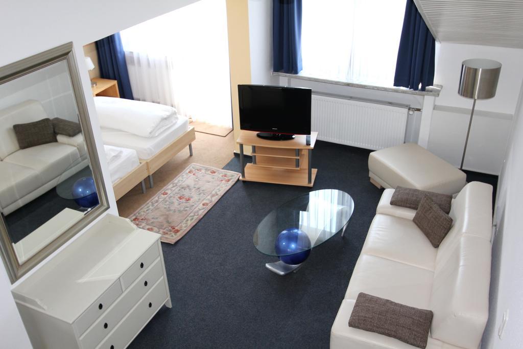 Apartmenthaus Alt Graz Dusseldorf Room photo